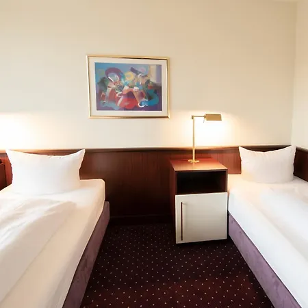Im Park Hotel 3*
