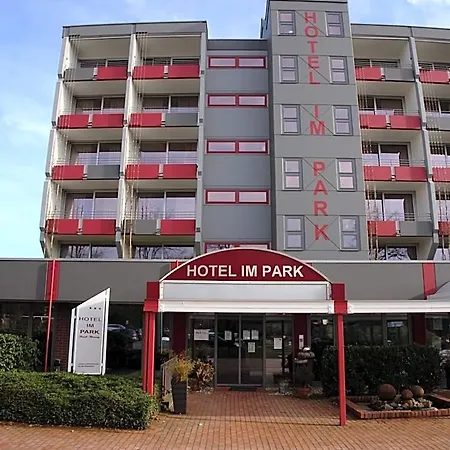 Hotel Im Park 3*